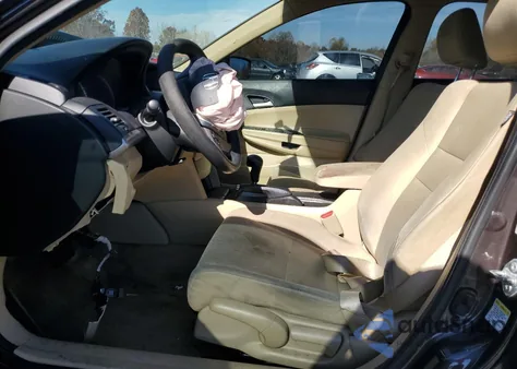 2011 Honda Accord Lx z USA, uszkodzony, nr VIN 1HGCP2F36BA073409